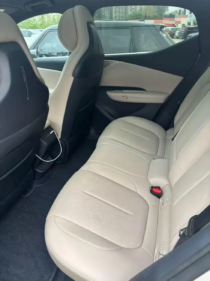 2025 LYNK&CO Z20 BEV 61.47KWH,autocango,china used car exporter,china ev exporter,chinese used car exporter,chinese used ev exporter