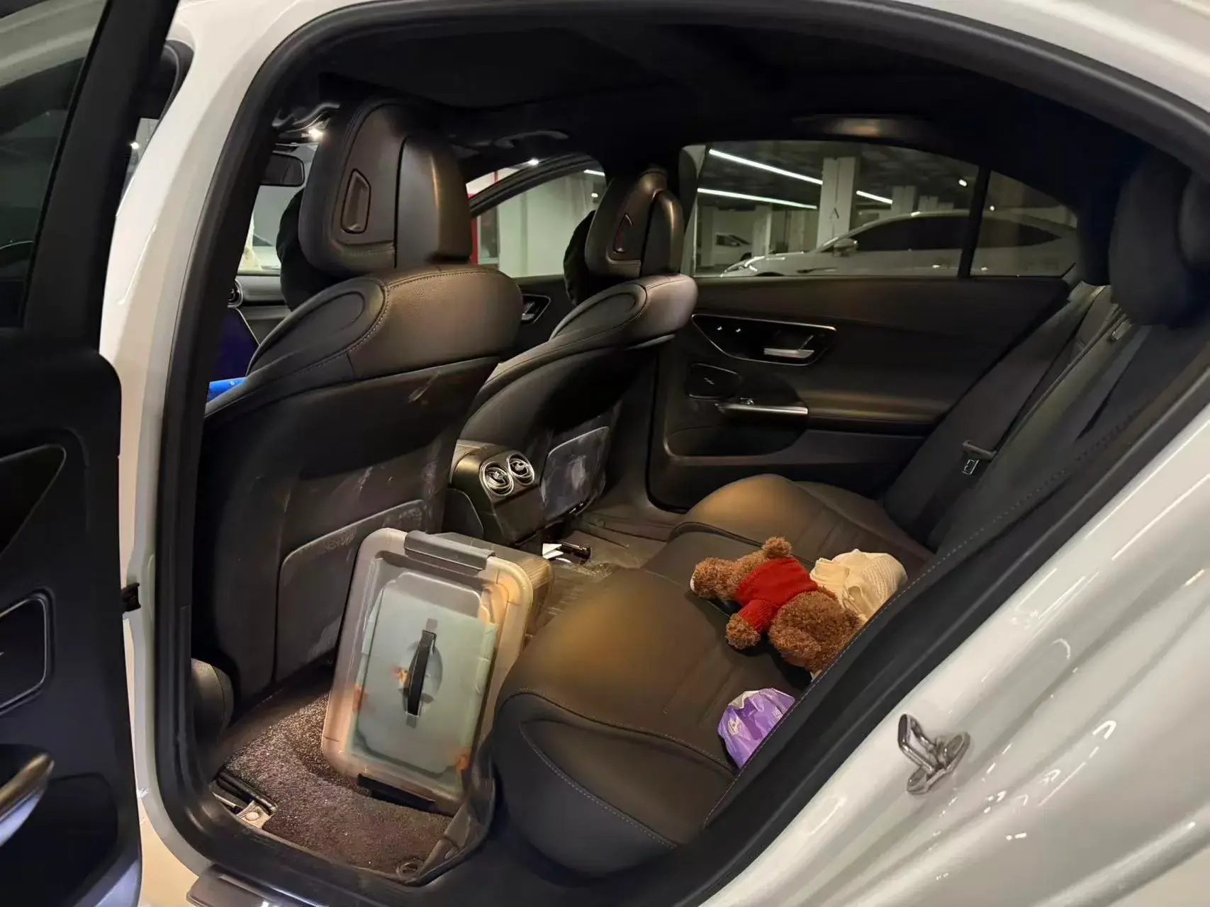 2023 MERCEDES-BENZ C thumbnail 4