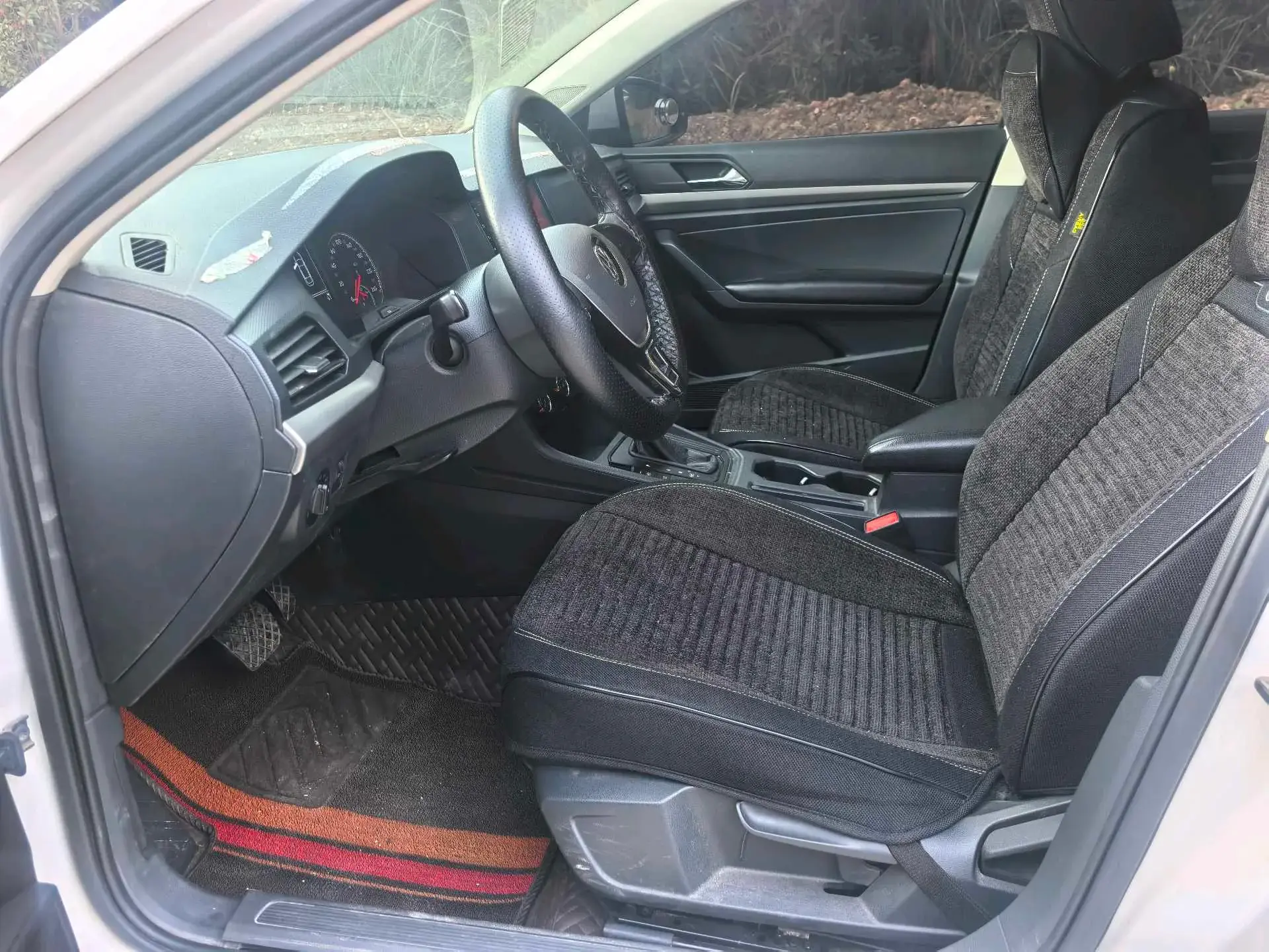 2019 VOLKSWAGEN LAVIDA thumbnail 4