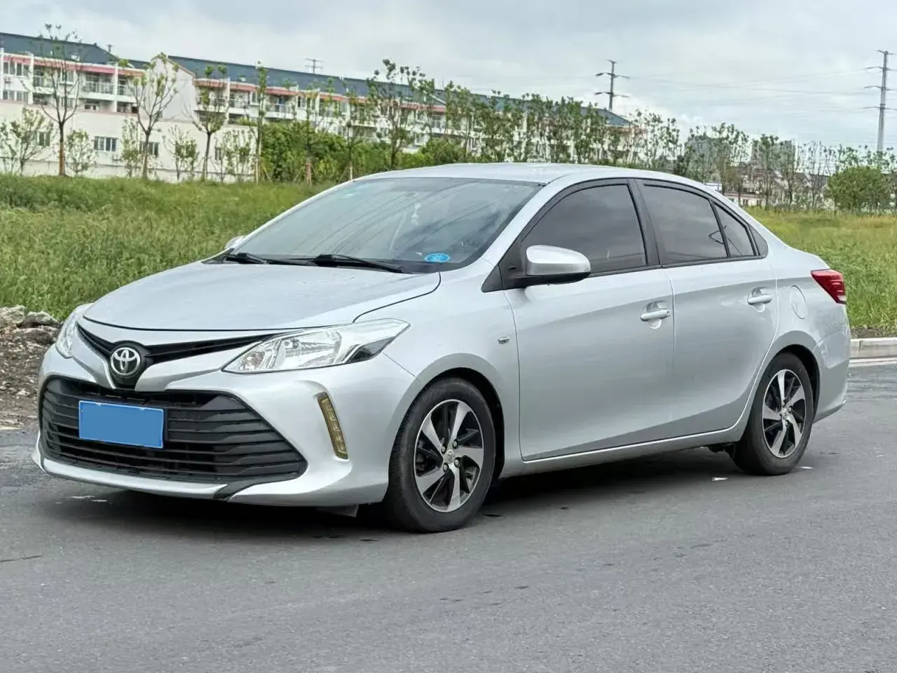 2017 TOYOTA VIOS view 1