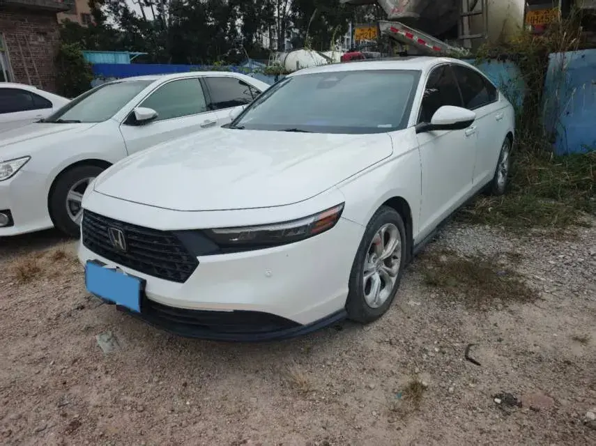 2023 Honda Accord 1.5T 192HP L4 CVT