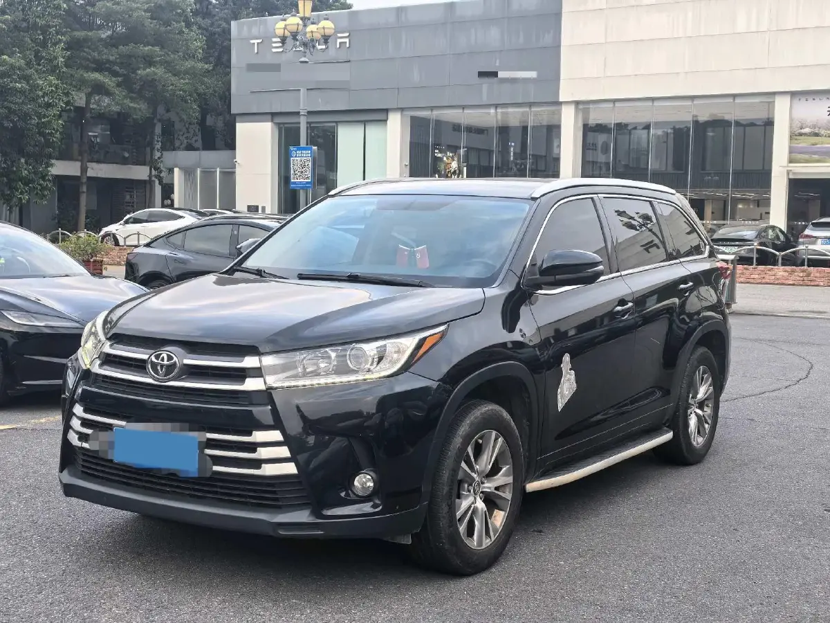 2021 Toyota Highlander 2.0T 220HP L4 6AT