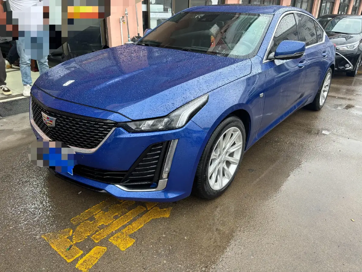 2020 Cadillac CT5 2.0T 241HP L4 10AT