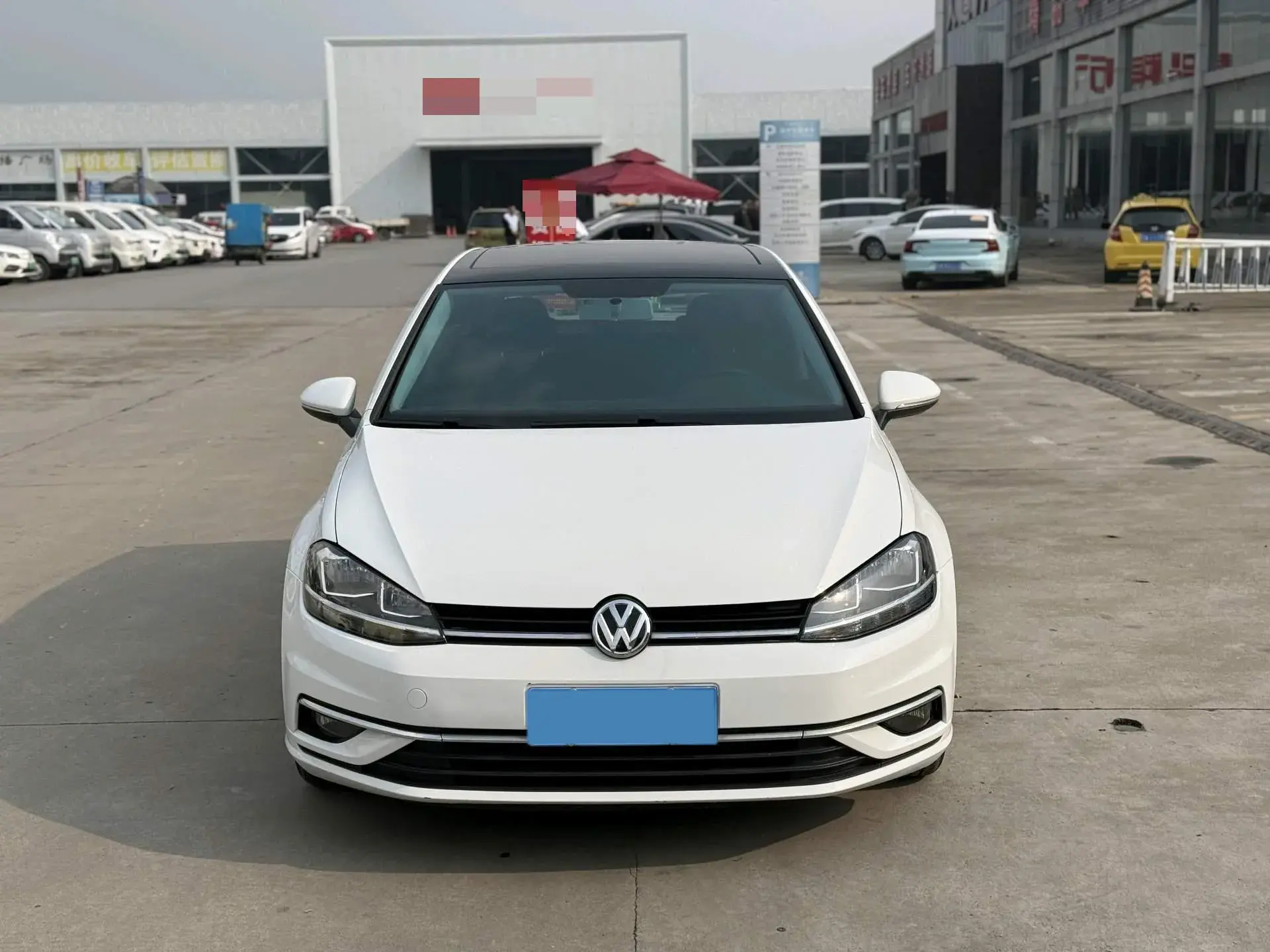 2019 VOLKSWAGEN GOLF thumbnail 2