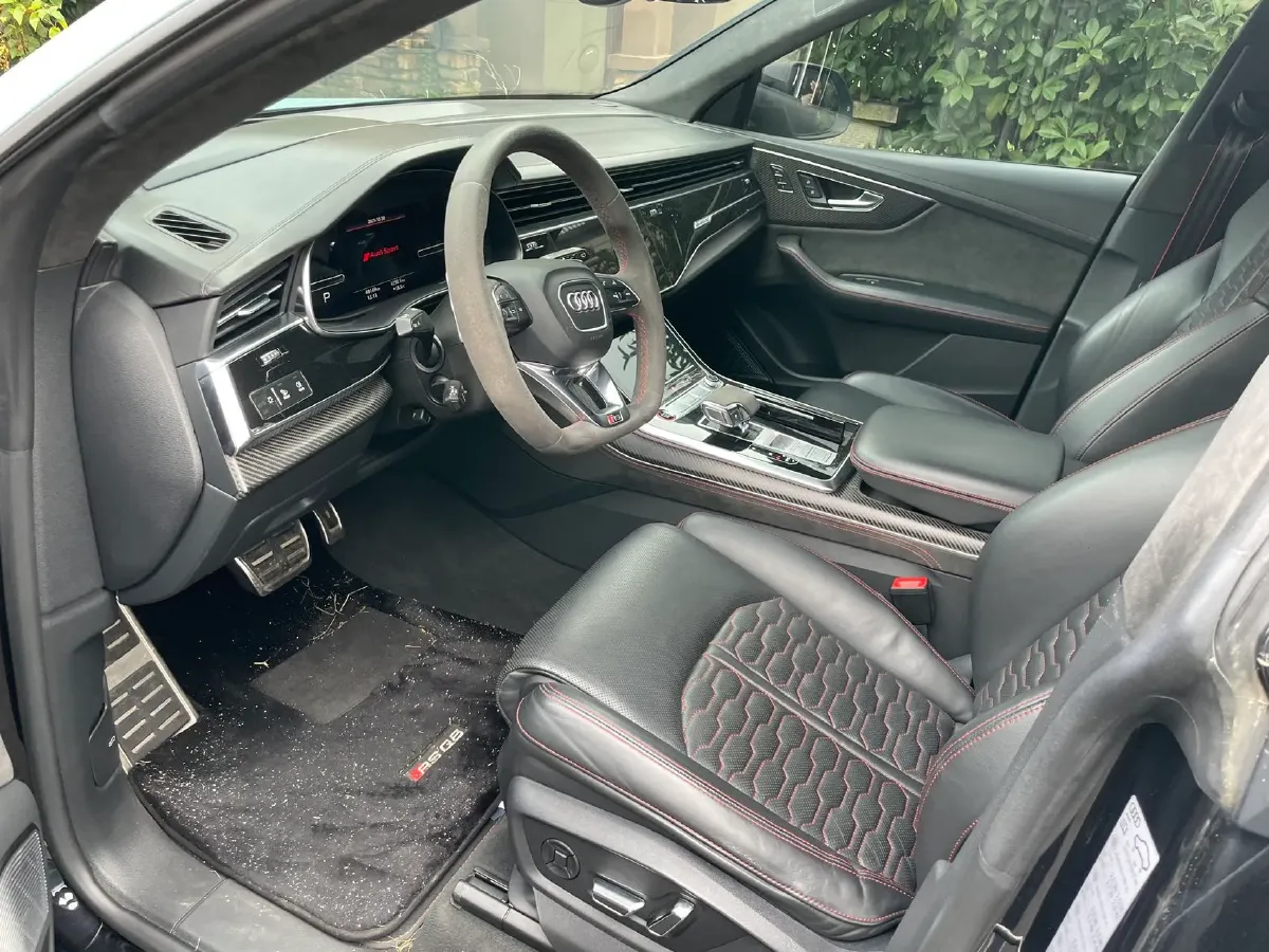 2021 Audi RS Q8 4.0T 600HP V8 8AT,autocango,china used car exporter,china ev exporter,chinese used car exporter,chinese used ev exporter