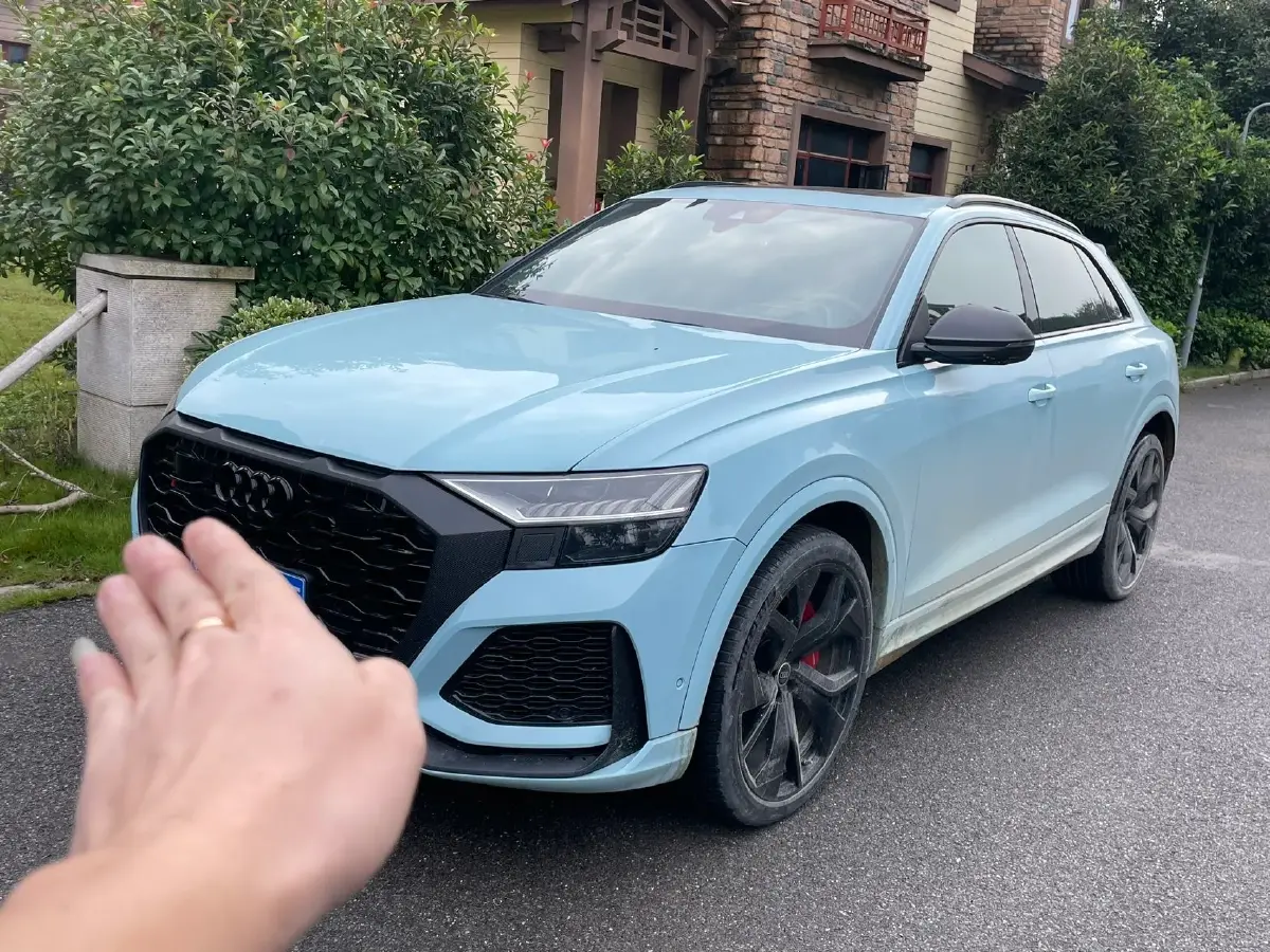 2021 Audi RS Q8 4.0T 600HP V8 8AT