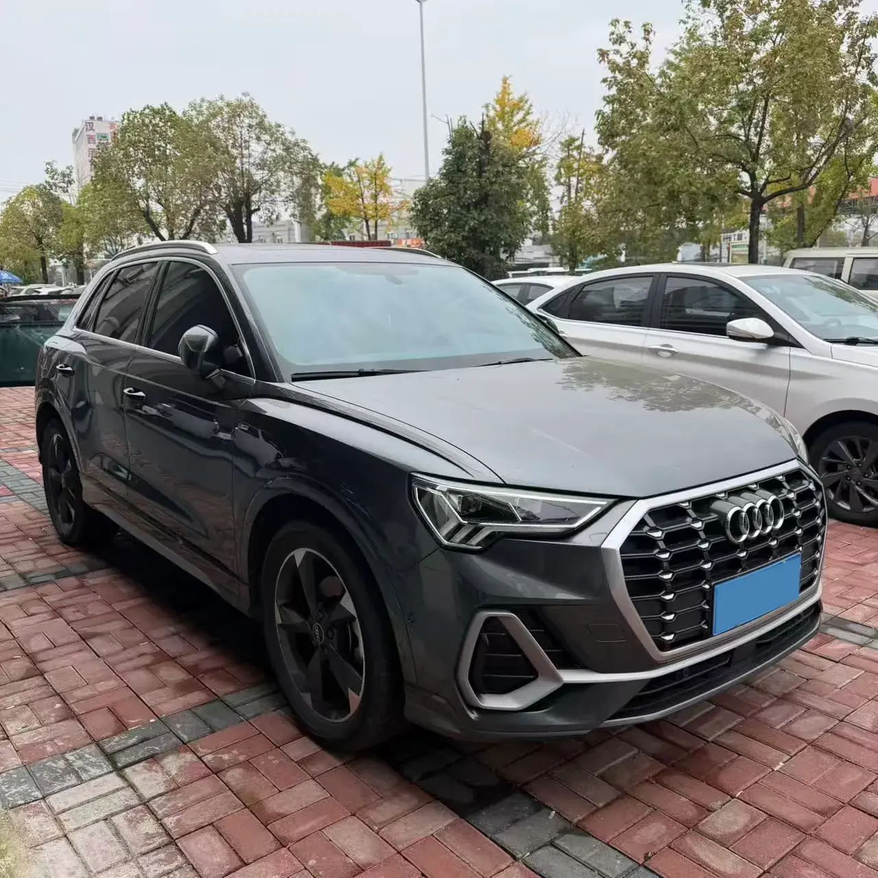 2022 AUDI Q3 thumbnail 2