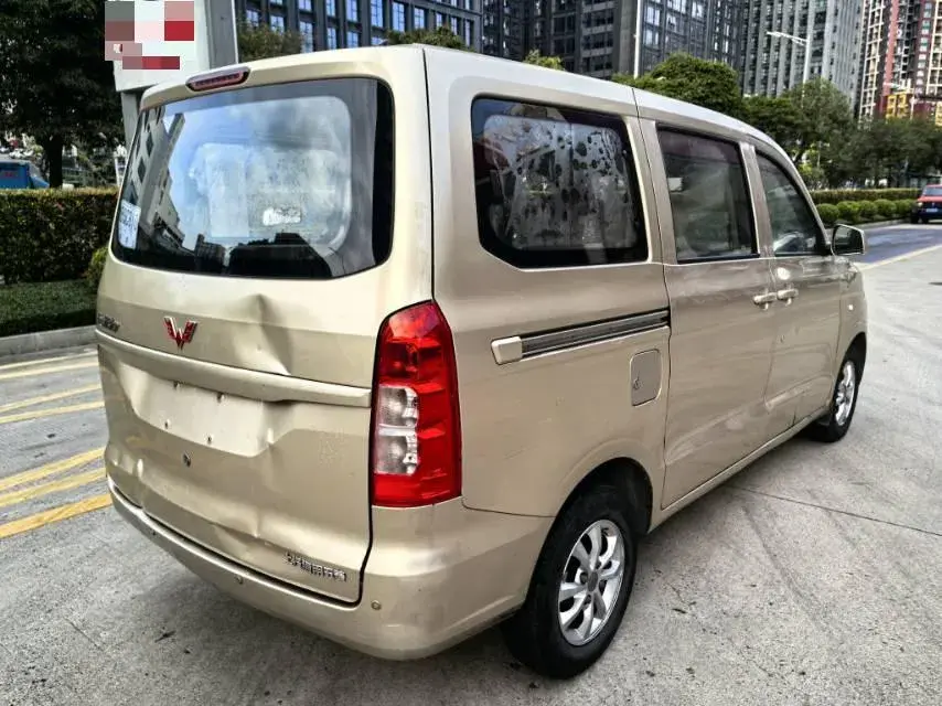 2019 WULING HONGGUANG thumbnail 3