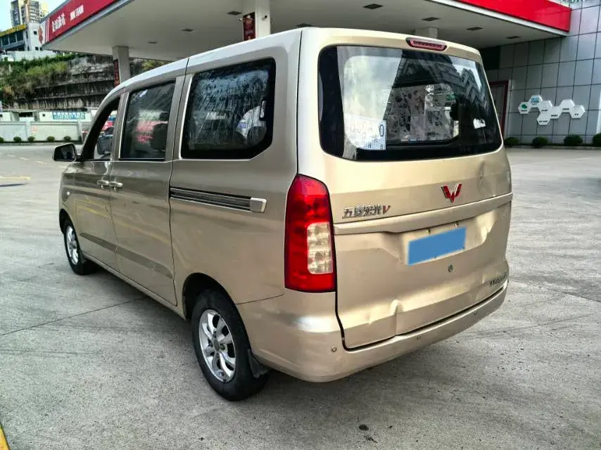 2019 WULING HONGGUANG thumbnail 4