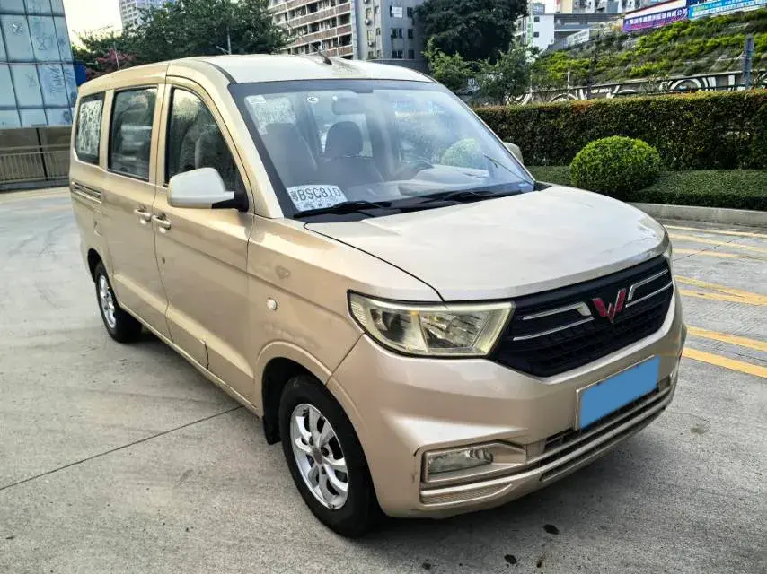 2019 WULING HONGGUANG thumbnail 2