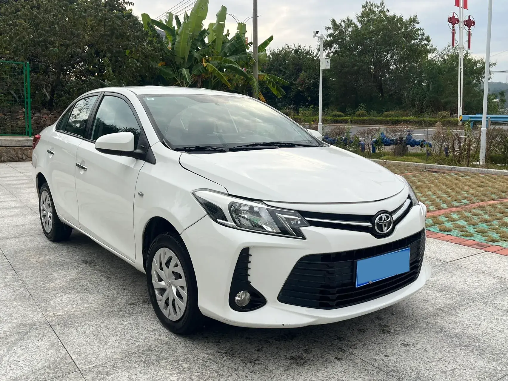 2022 TOYOTA VIOS thumbnail 3