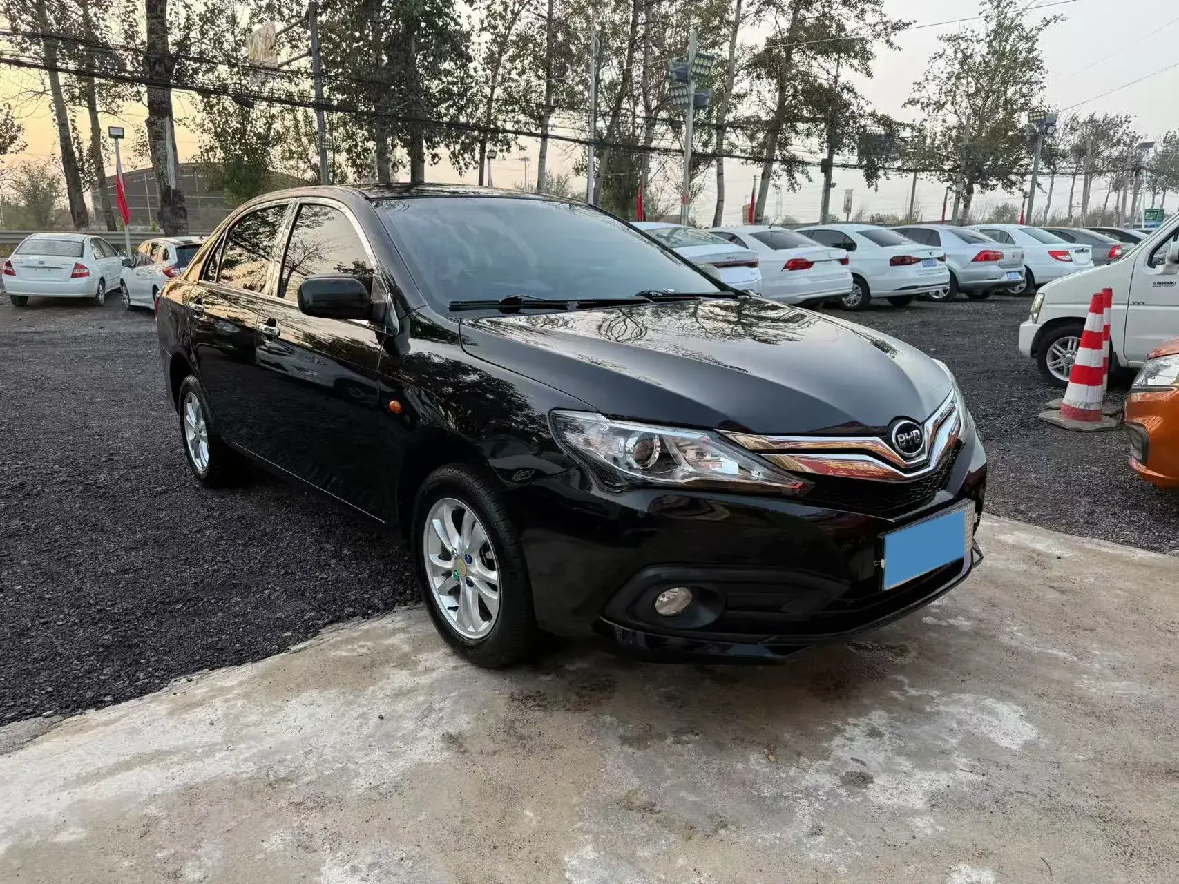 2020 BYD F3 thumbnail 3