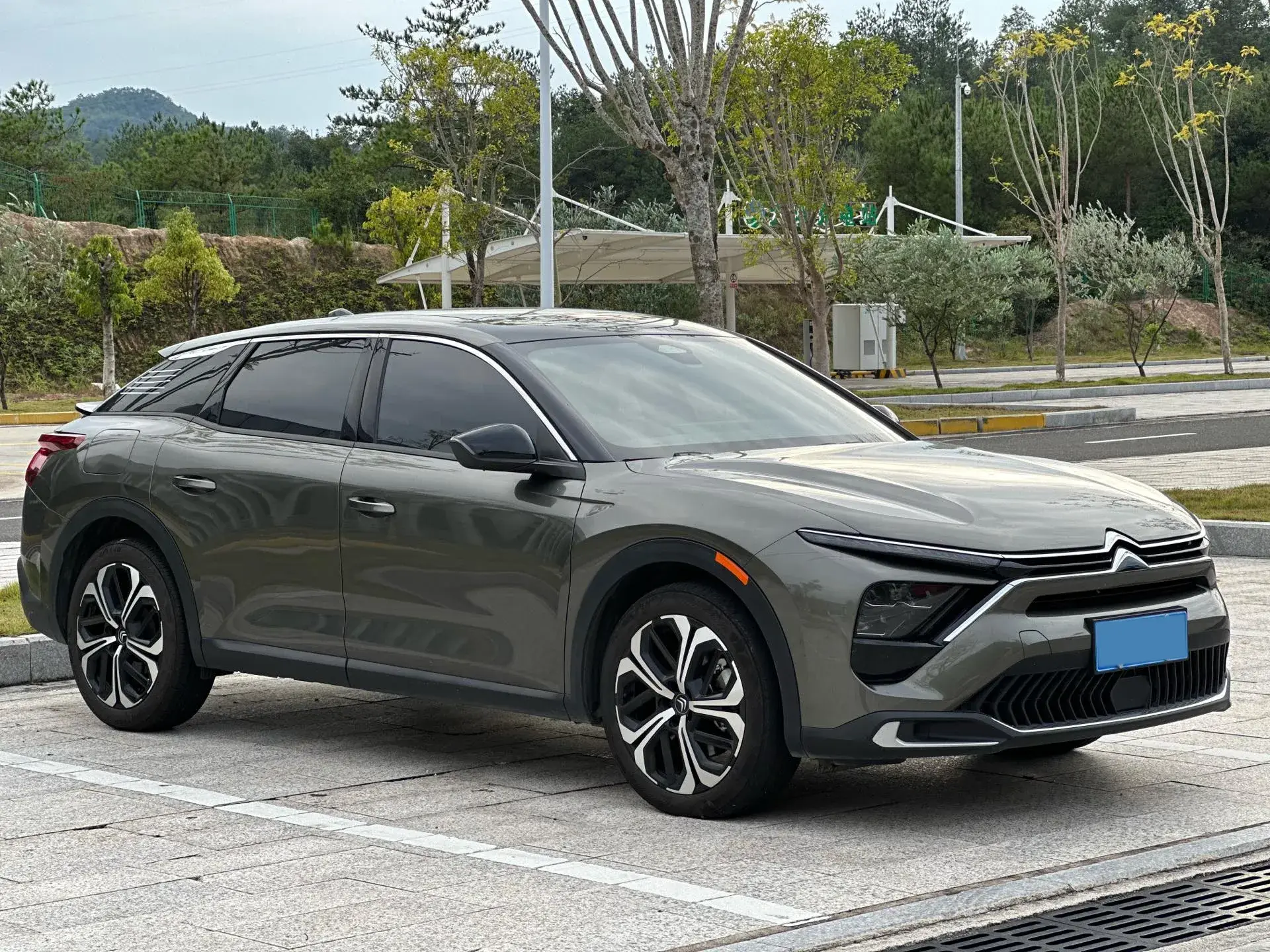 2022 CITROEN C5 thumbnail 3