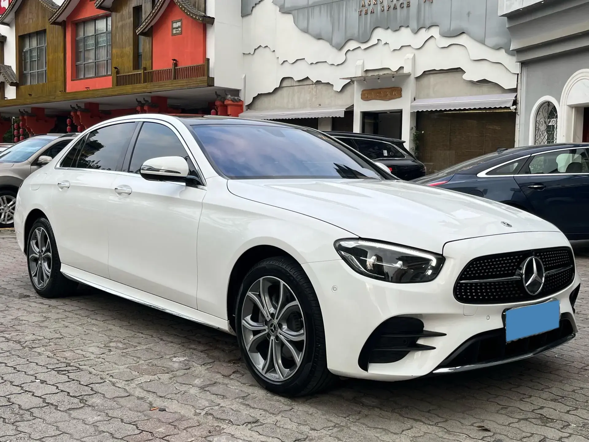 2023 MERCEDES-BENZ E thumbnail 3