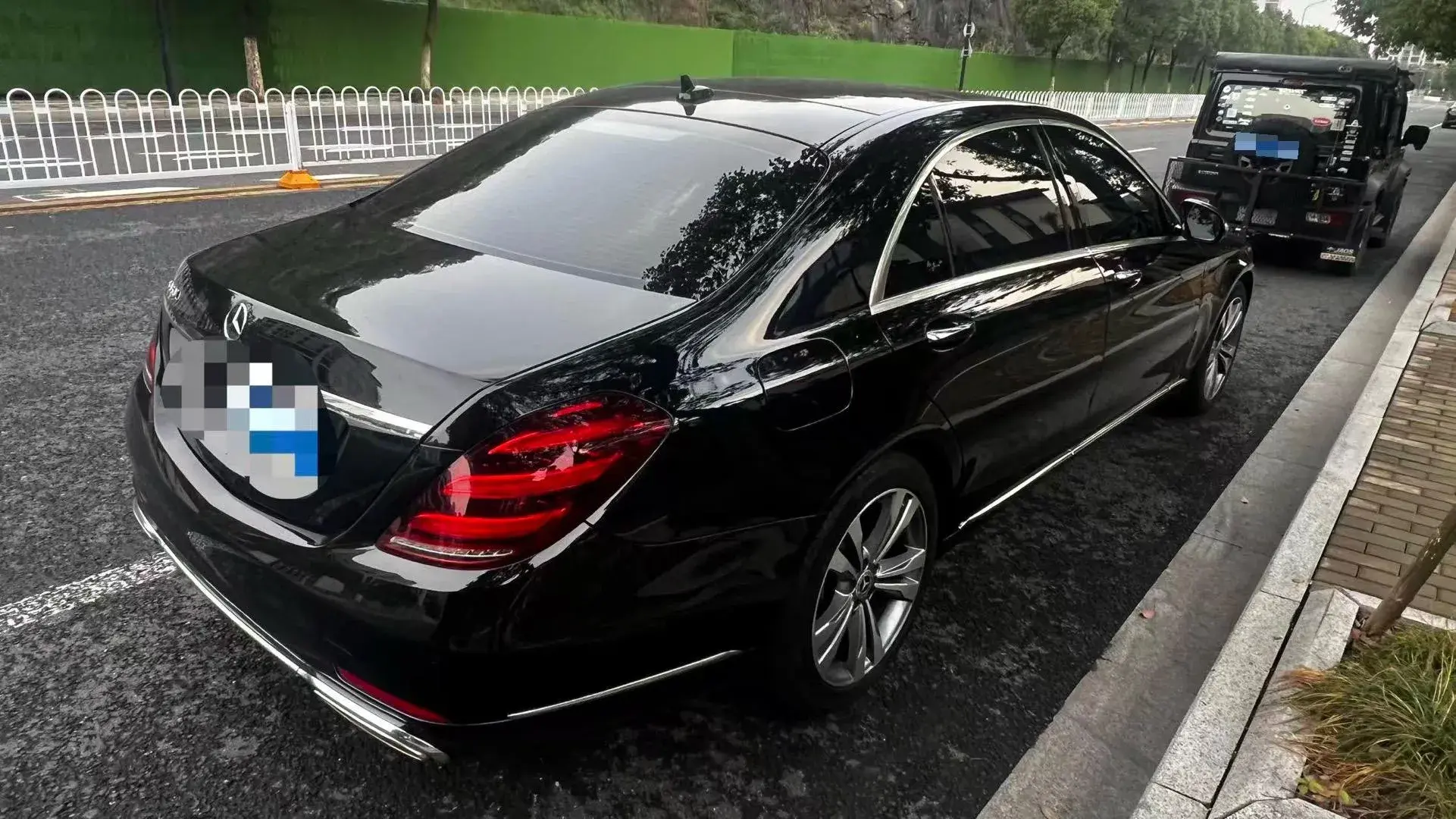 2020 MERCEDES-BENZ S thumbnail 2