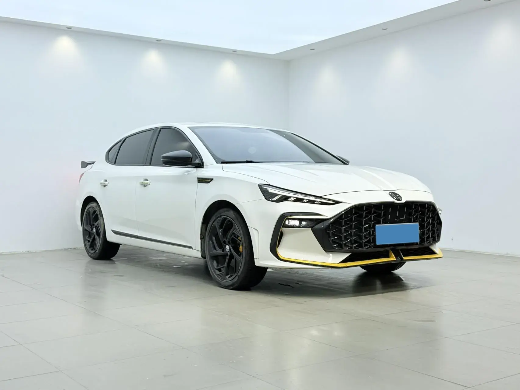 2020 MG MG6 thumbnail 3