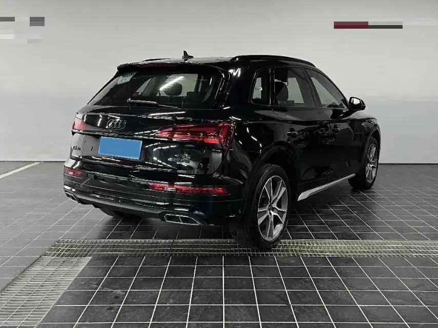 2022 AUDI Q5L thumbnail 3