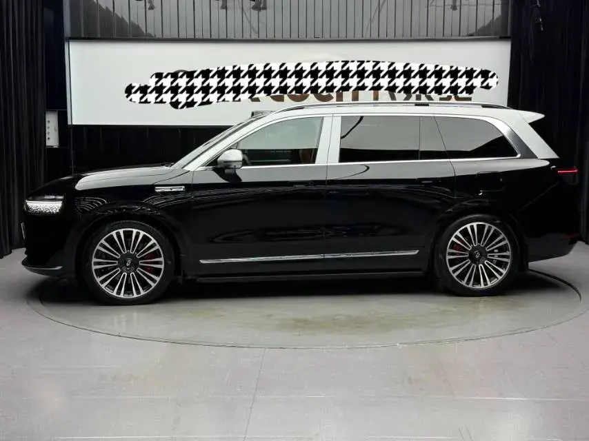 2024 AITO AITO thumbnail 4