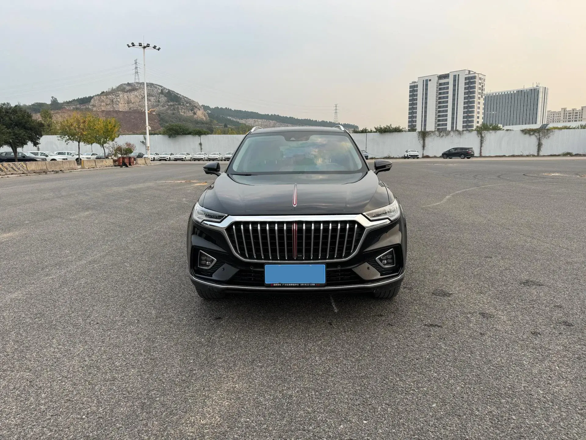 2019 HONGQI HS5 thumbnail 3