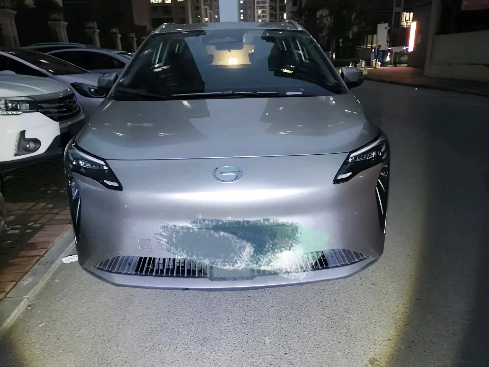 2023 AION Y thumbnail 2