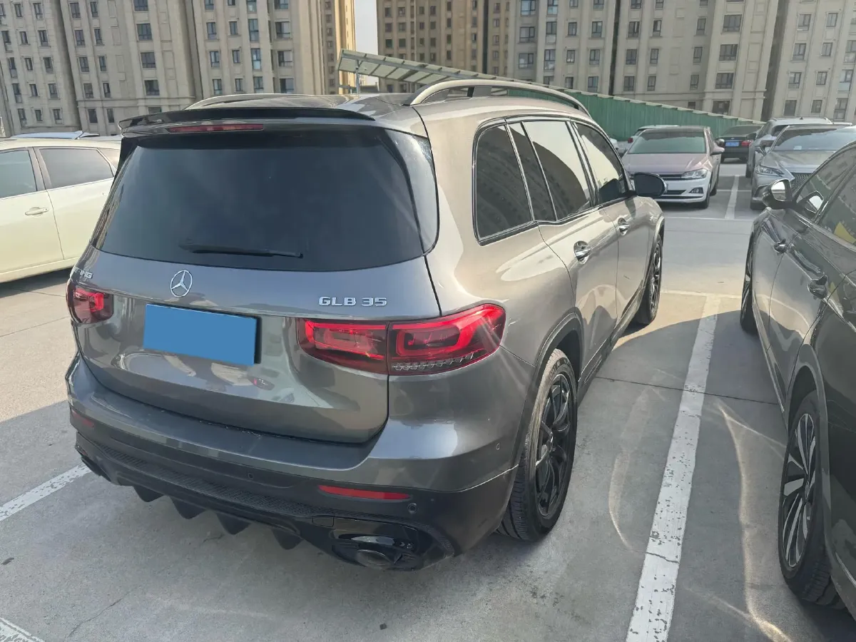 2021 Mercedes-Benz GLB AMG 2.0T 306HP L4 8DCT,autocango,china used car exporter,china ev exporter,chinese used car exporter,chinese used ev exporter