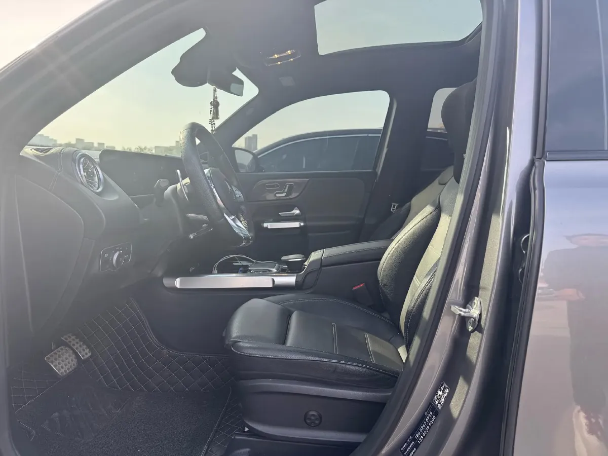 2021 Mercedes-Benz GLB AMG 2.0T 306HP L4 8DCT,autocango,china used car exporter,china ev exporter,chinese used car exporter,chinese used ev exporter