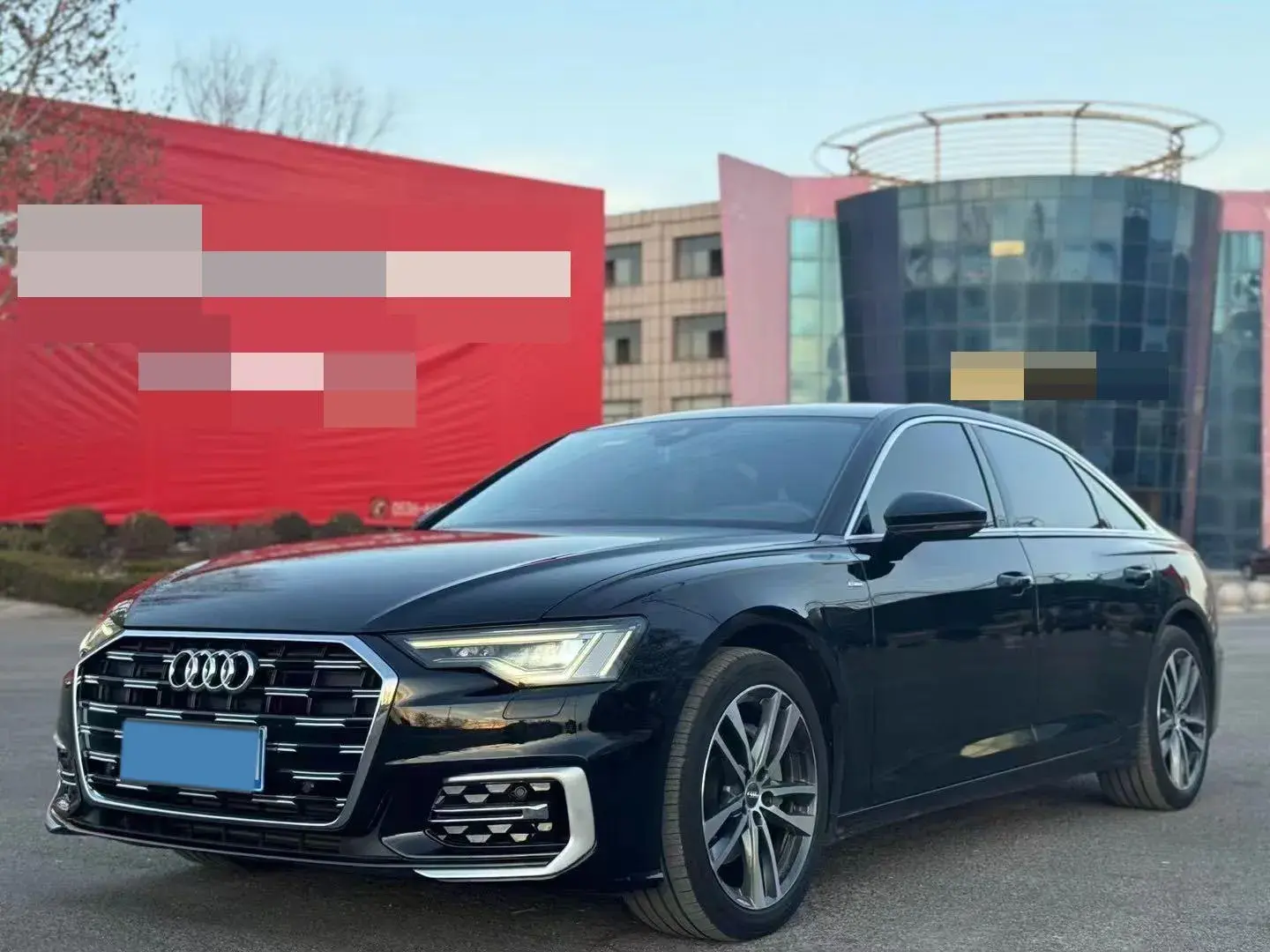 2023 AUDI A6L view 1
