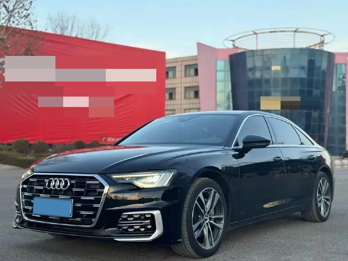 2023 Audi A6L 2.0T 190HP L4 7DCT