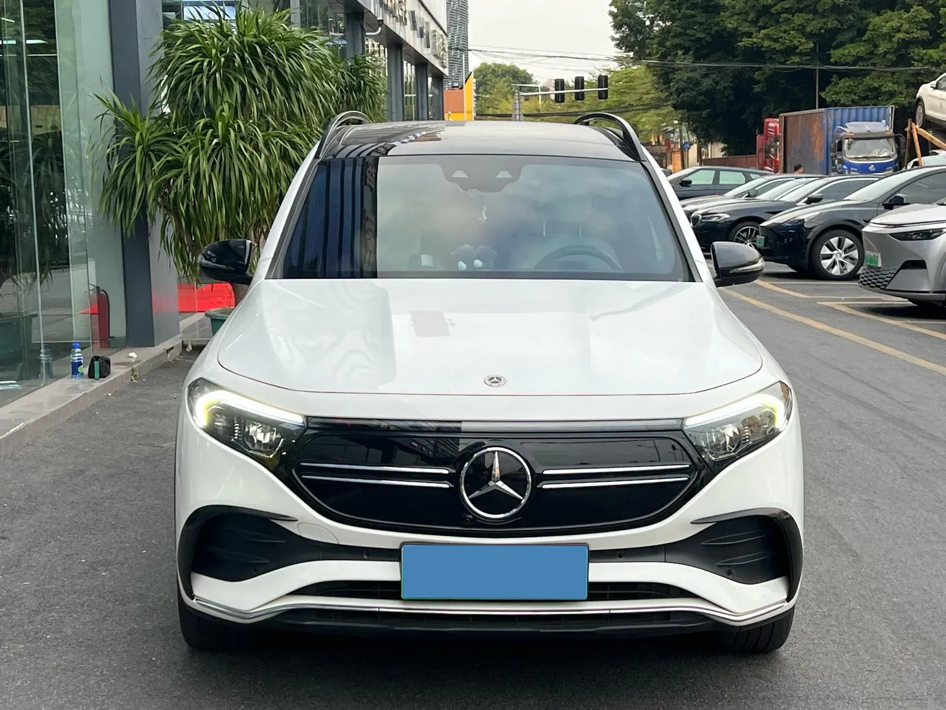 2023 MERCEDES-BENZ EQB thumbnail 2