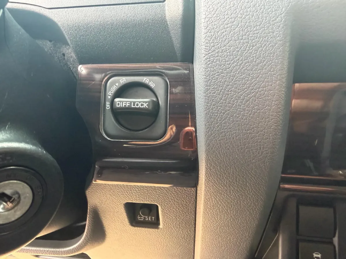 2007 Toyota Land Cruiser 4.7L 238HP V8 5AT,autocango,china used car exporter,china ev exporter,chinese used car exporter,chinese used ev exporter