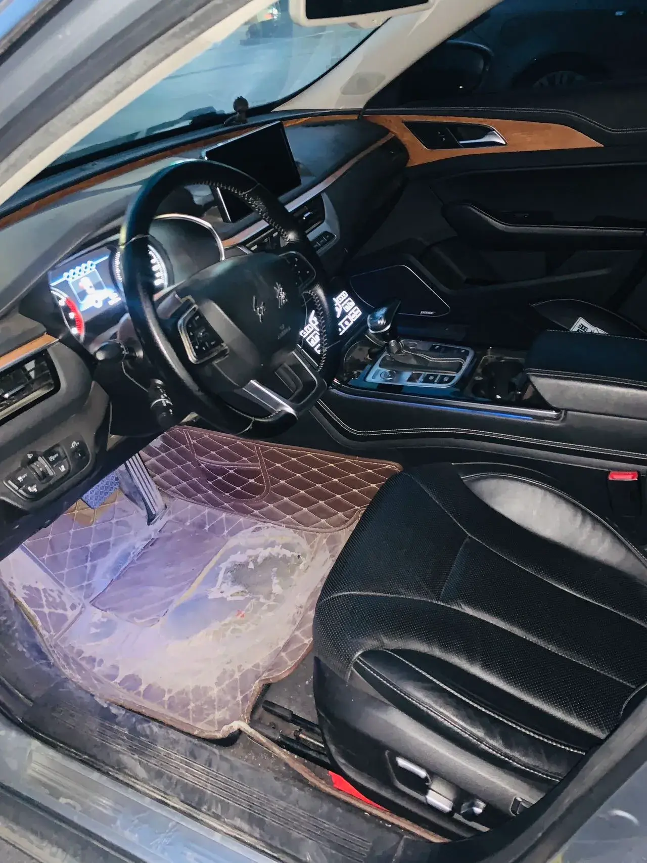 2018 HONGQI H5 thumbnail 2