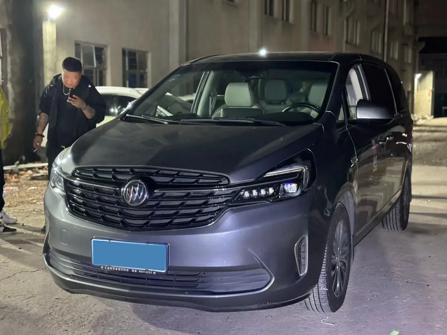 2021 BUICK GL8 view 1