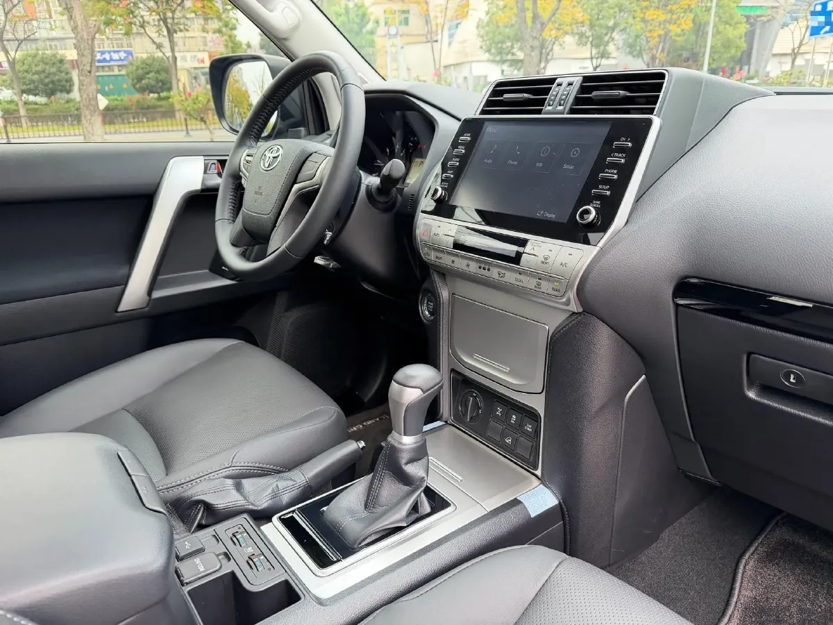 2022 Toyota 86 2.4L 234HP H4 6AT,autocango,china used car exporter,china ev exporter,chinese used car exporter,chinese used ev exporter