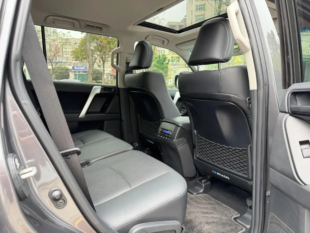 2022 Toyota 86 2.4L 234HP H4 6AT,autocango,china used car exporter,china ev exporter,chinese used car exporter,chinese used ev exporter