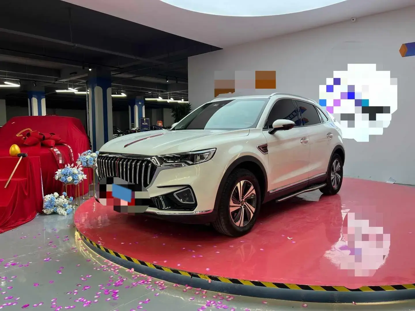 2019 HONGQI HS5 thumbnail 2