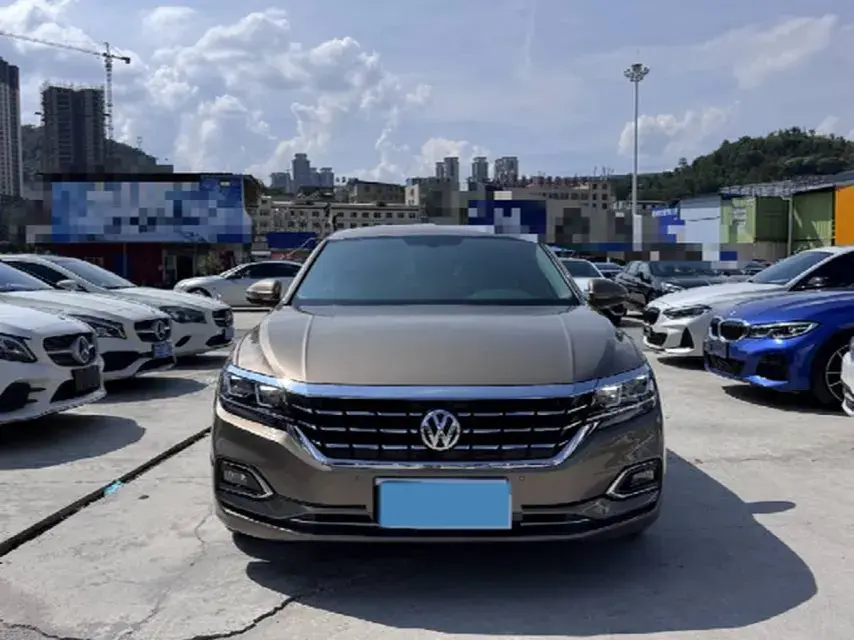 2020 VOLKSWAGEN PASSAT thumbnail 2
