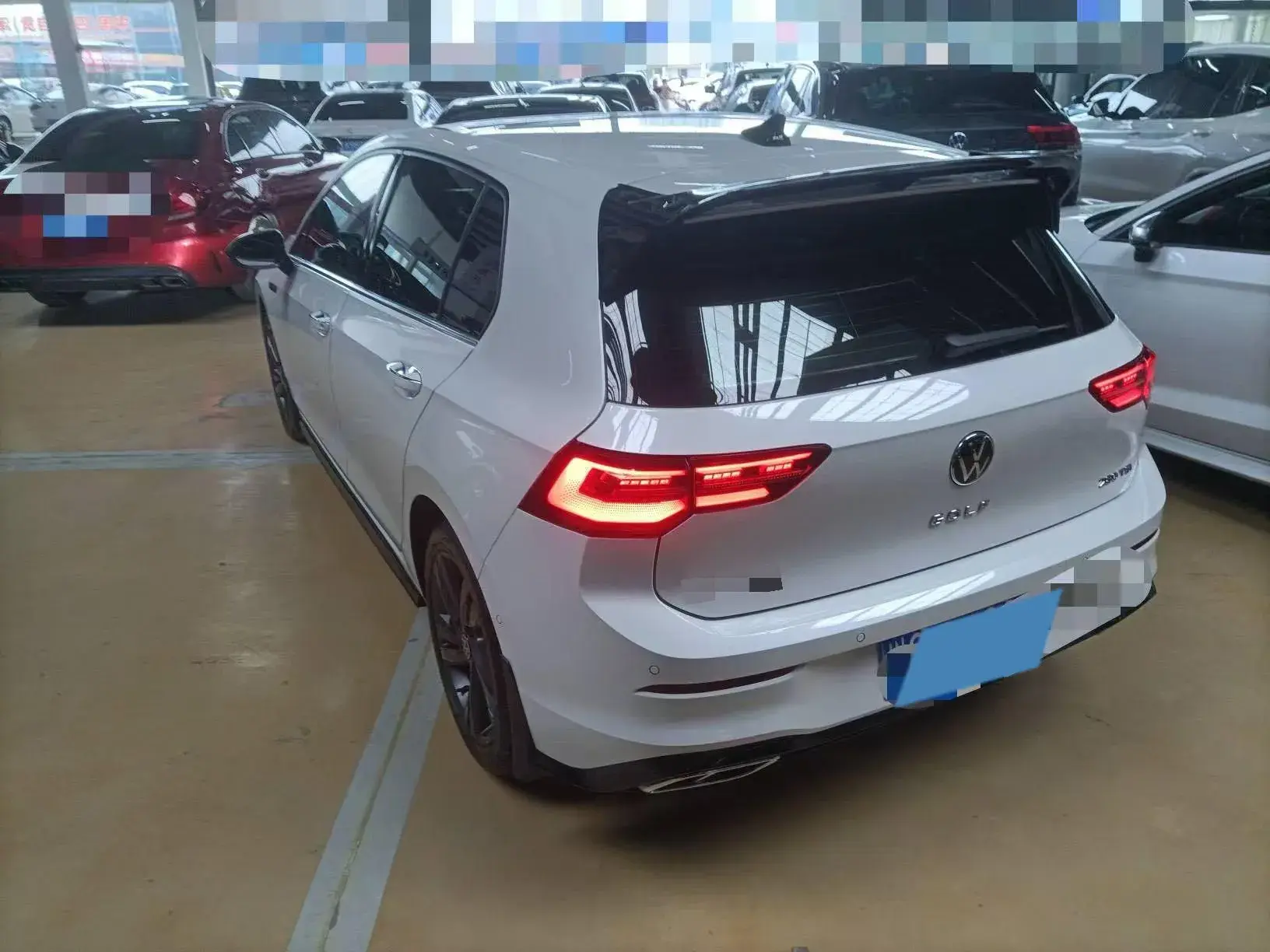 2024 VOLKSWAGEN GOLF thumbnail 4