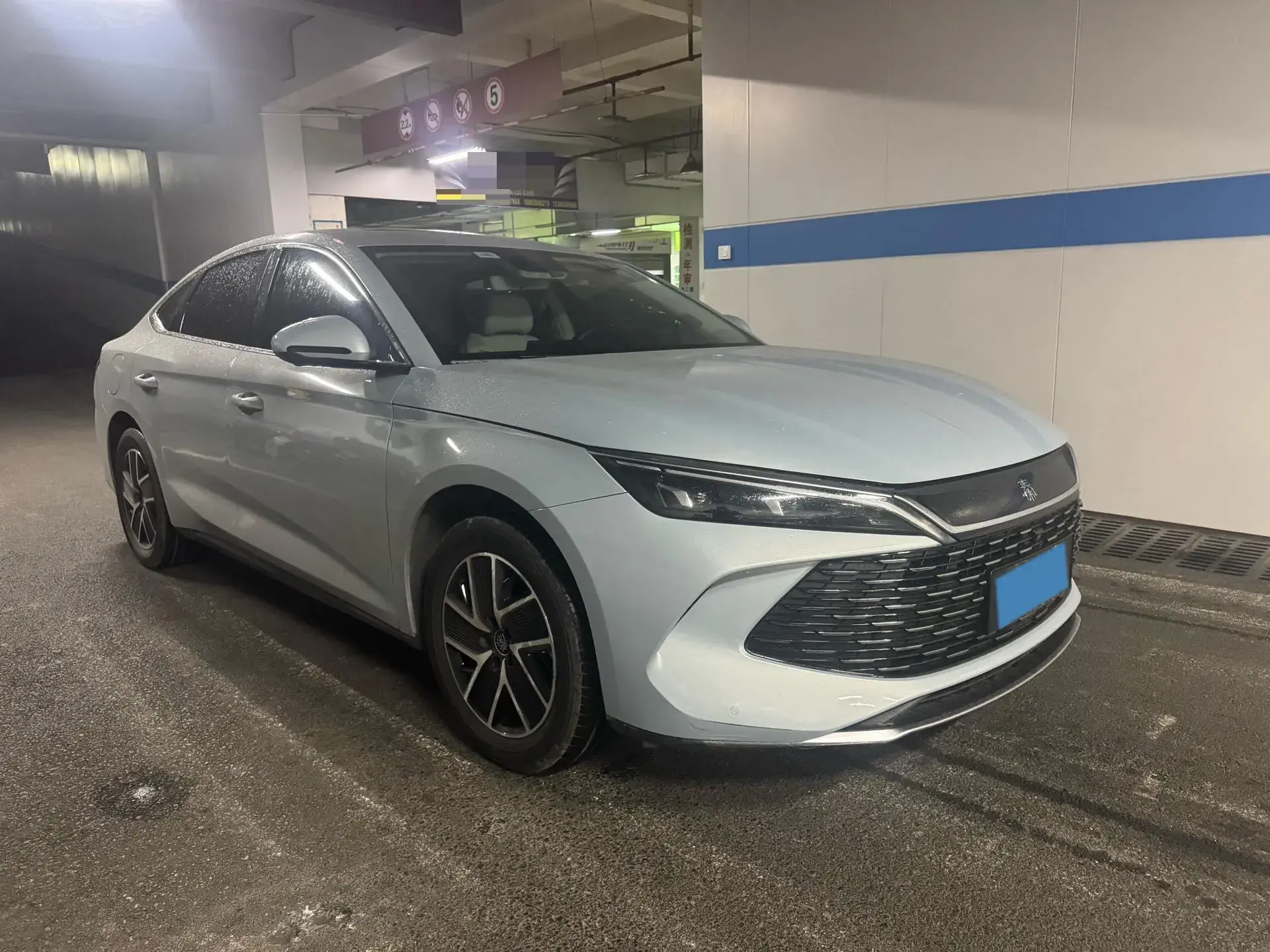 2024 BYD QINL thumbnail 3