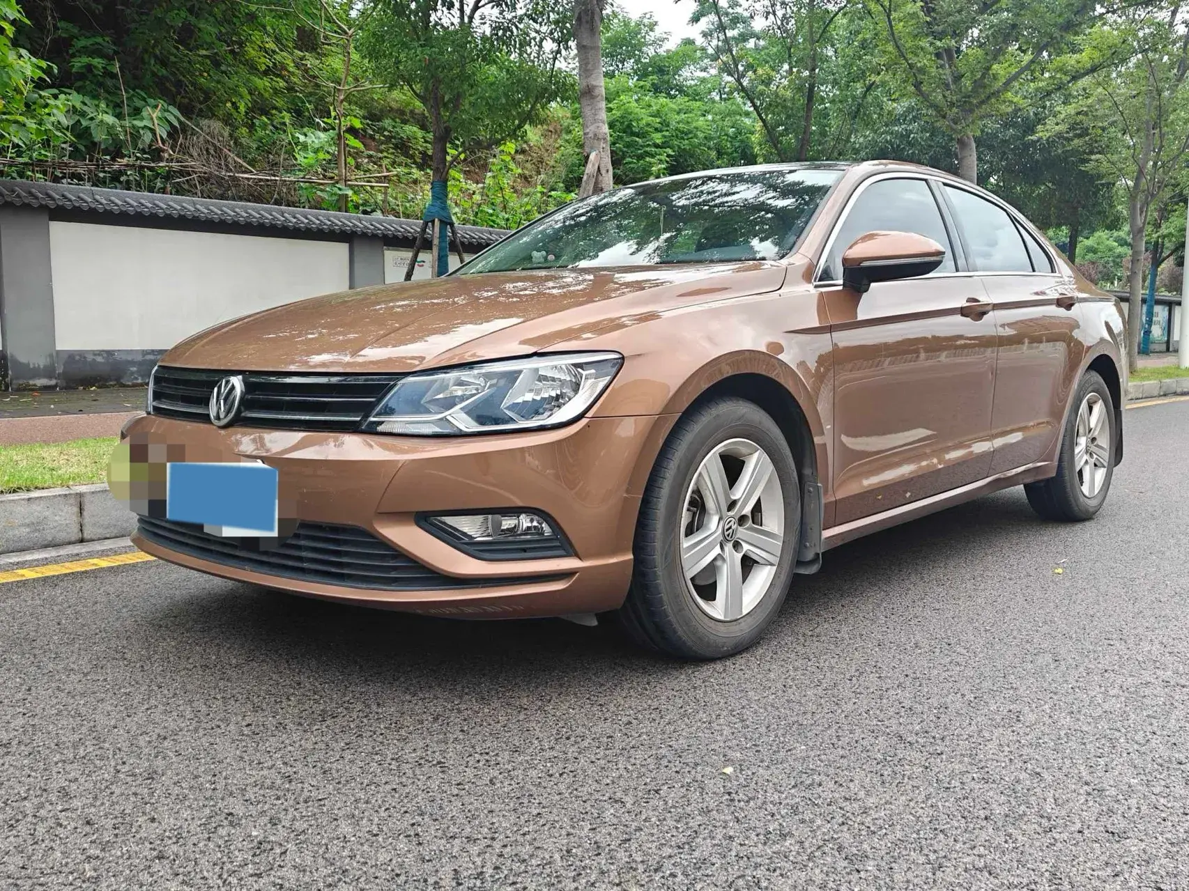 2018 VOLKSWAGEN LAMANDO view 1