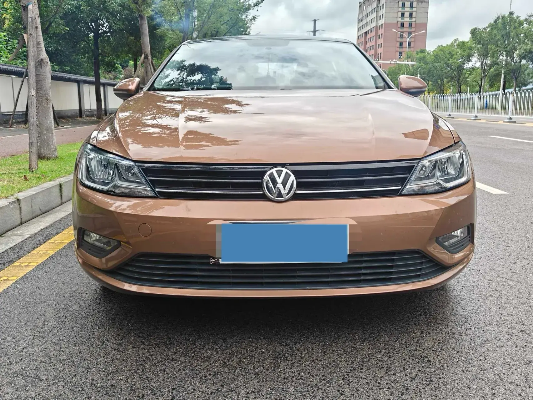 2018 VOLKSWAGEN LAMANDO thumbnail 2