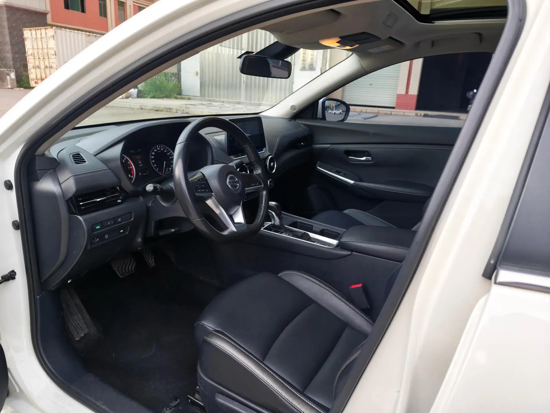 2022 NISSAN SYLPHY thumbnail 4