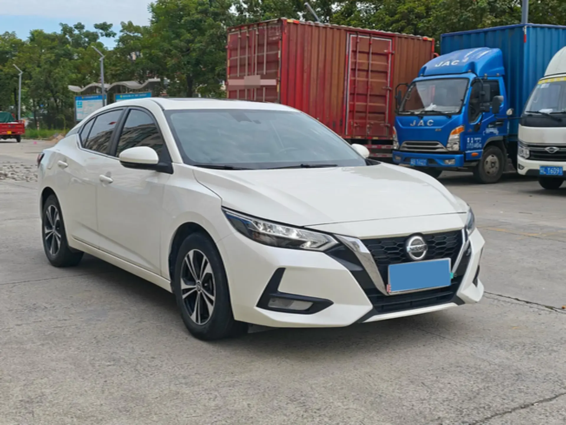 2022 NISSAN SYLPHY thumbnail 3