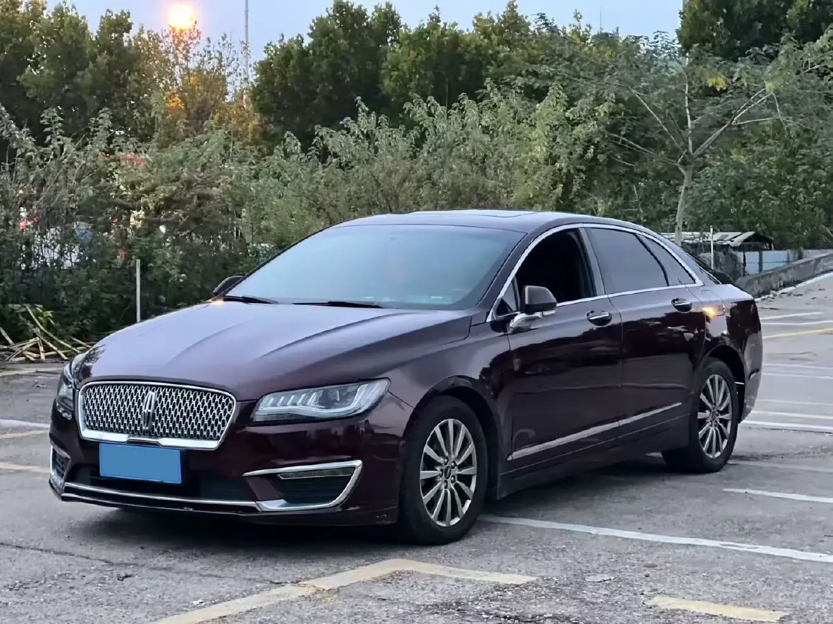 2018 Lincoln MKZ 2.0T 203HP L4 6AT