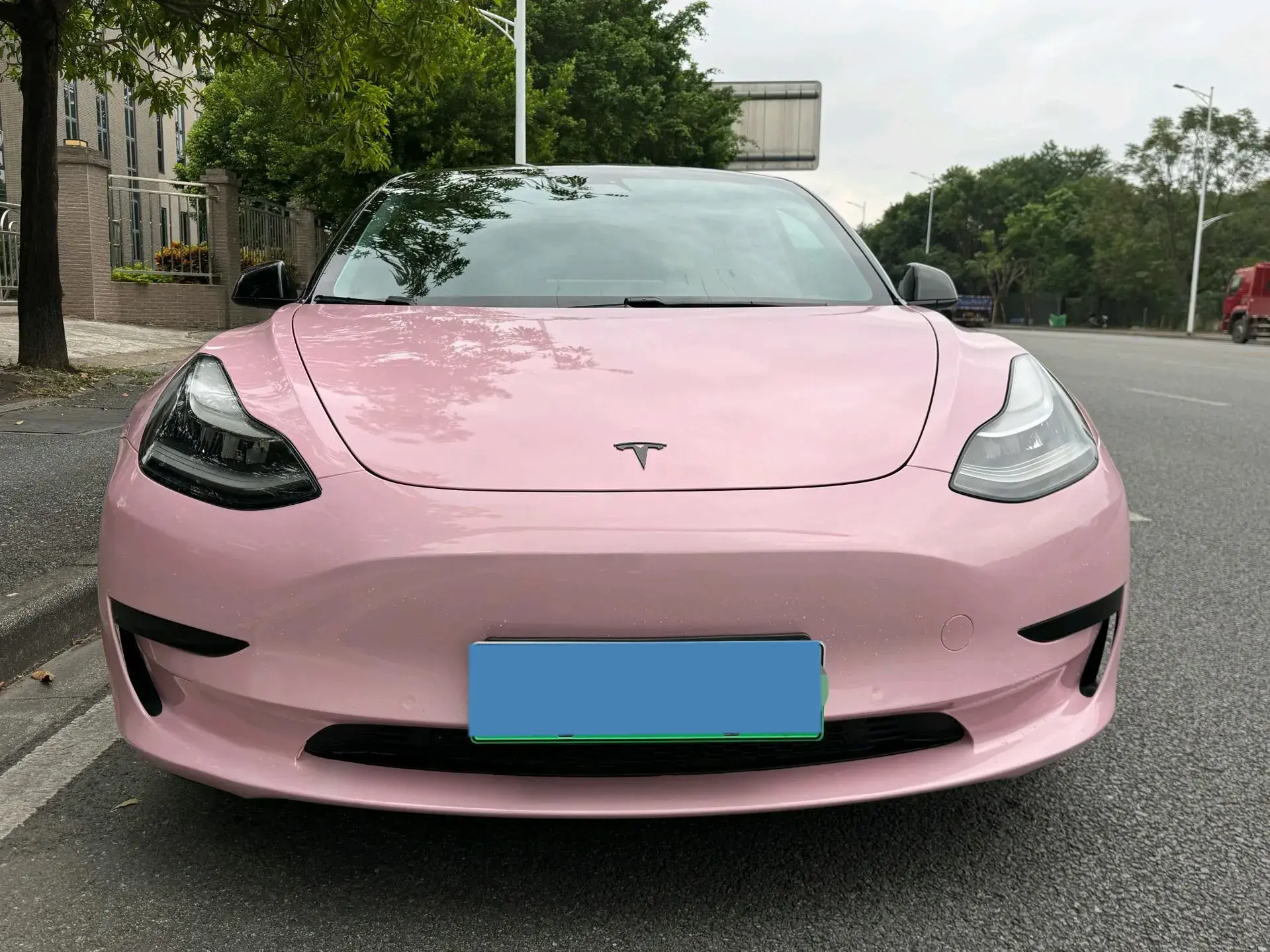 2020 TESLA MODEL thumbnail 2