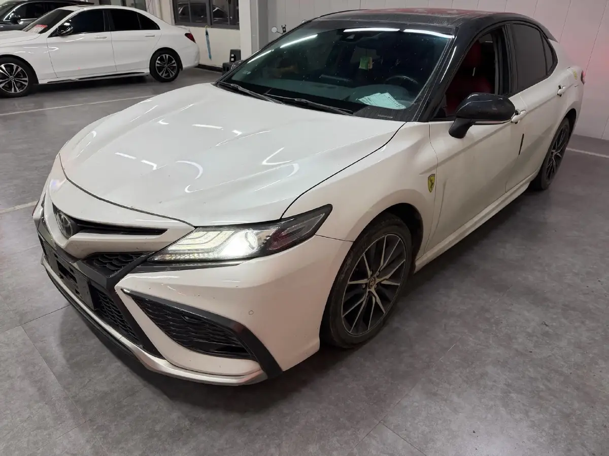 2021 Toyota Camry 2.0L 178HP L4 CVT