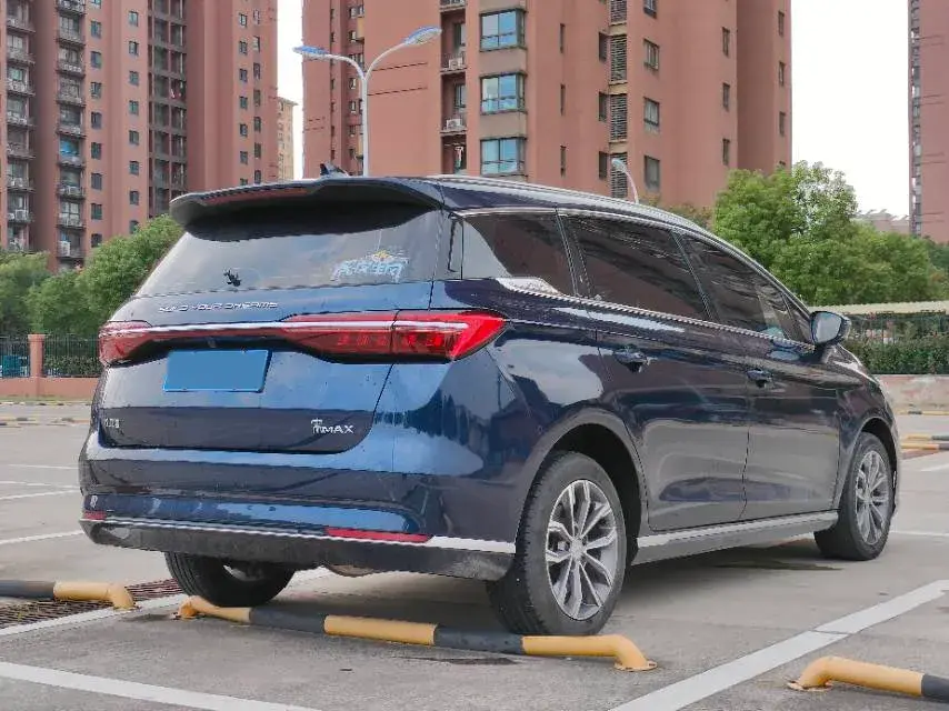 2021 BYD SONG thumbnail 4