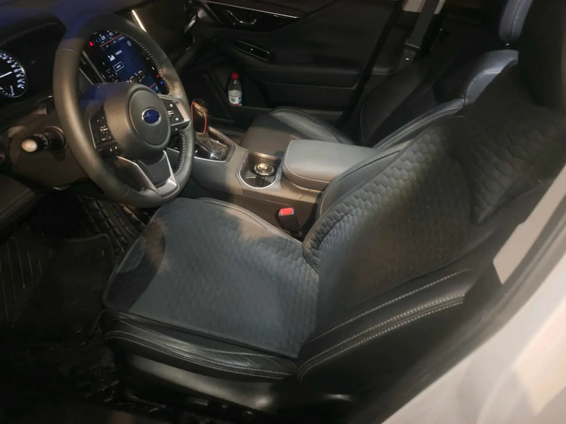 2021 SUBARU OUTBACK thumbnail 3