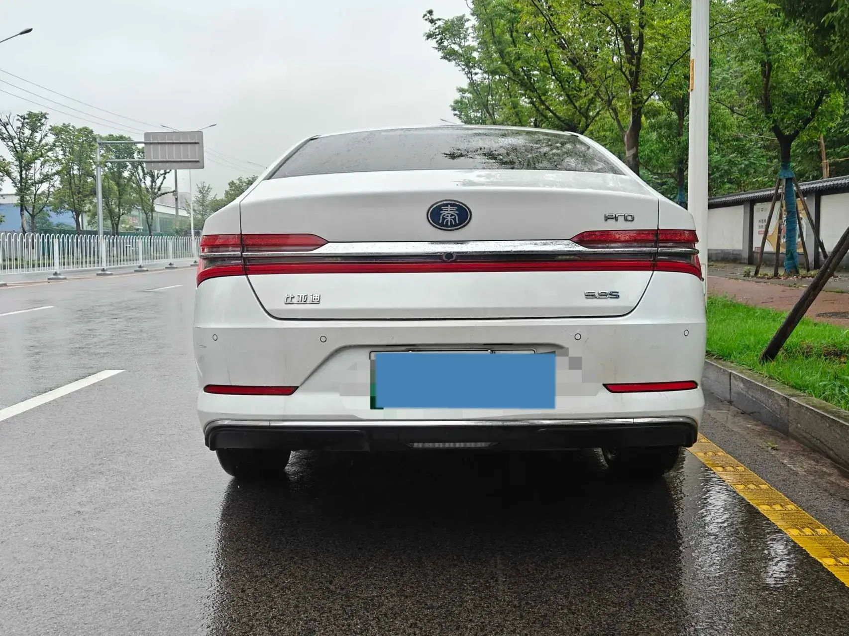 2019 BYD QIN thumbnail 3