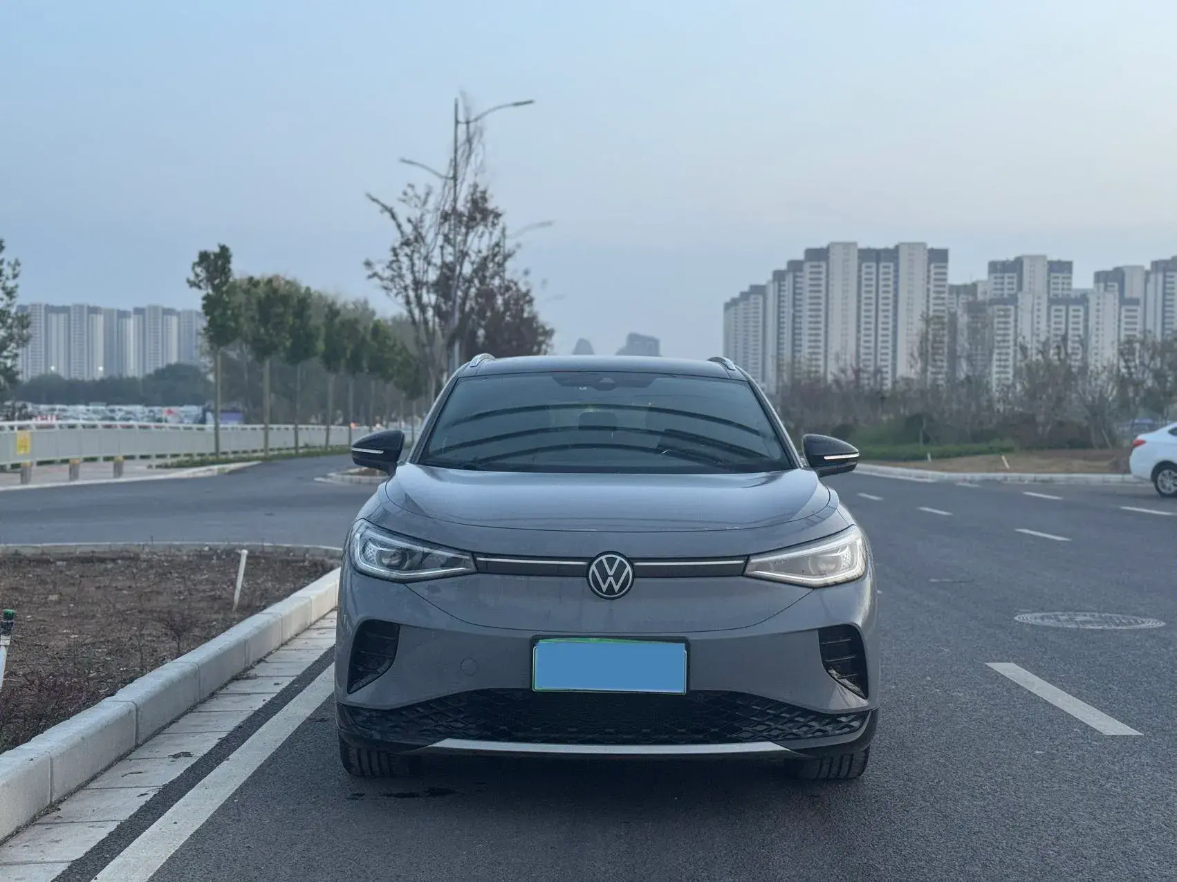 2021 VOLKSWAGEN ID.4 thumbnail 2