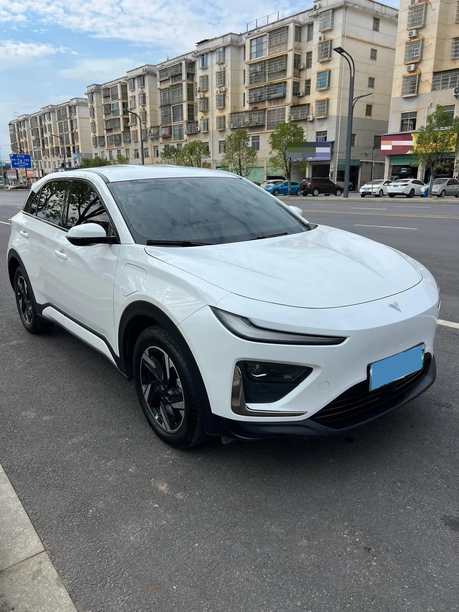 2023 NETA X thumbnail 2